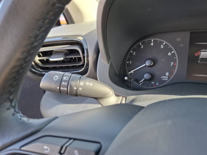 Toyota Yaris - Photo 16