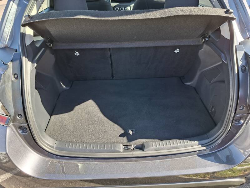 Toyota Yaris - Photo 9