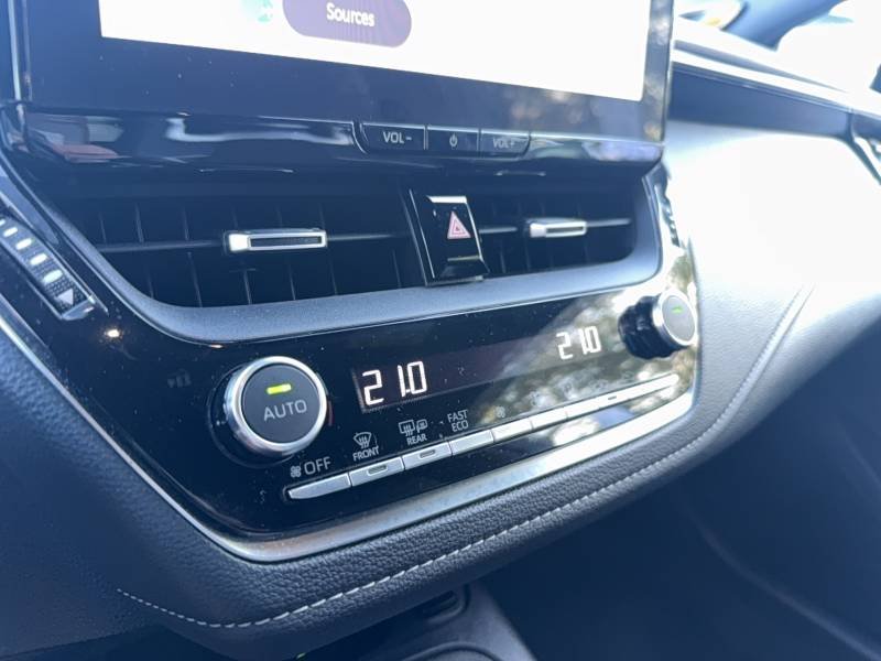 Toyota Corolla - Photo 22