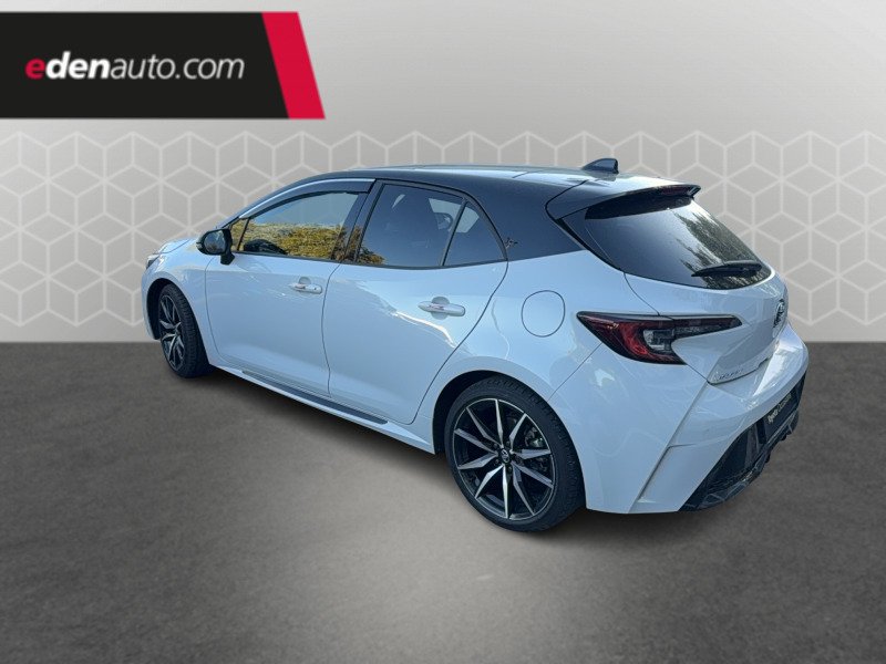 Toyota Corolla - Photo 3