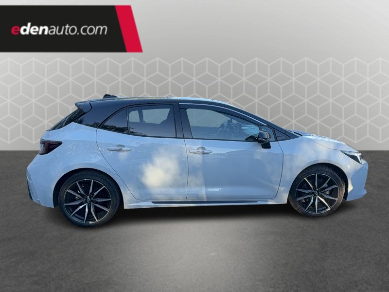 Toyota Corolla - Photo 6