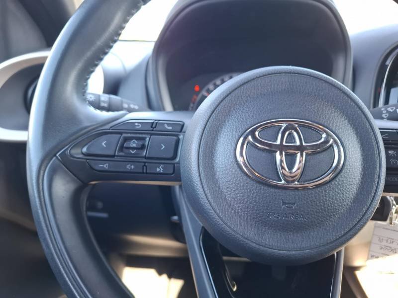 Toyota aygo x - Photo 16