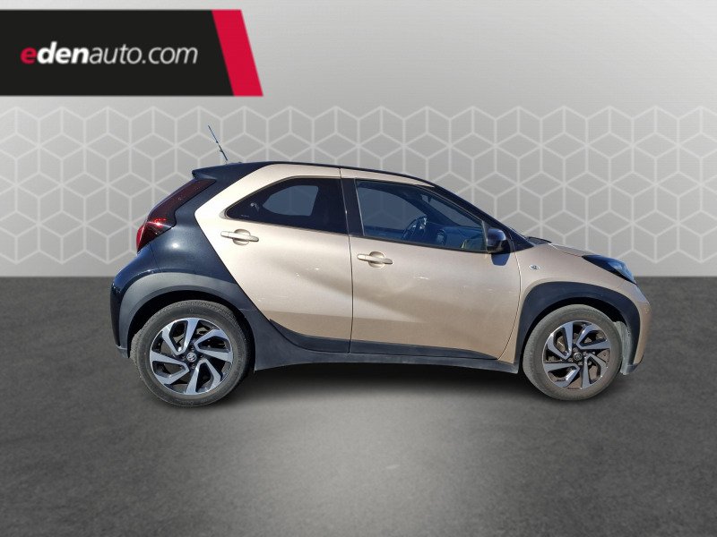 Toyota aygo x - Photo 2