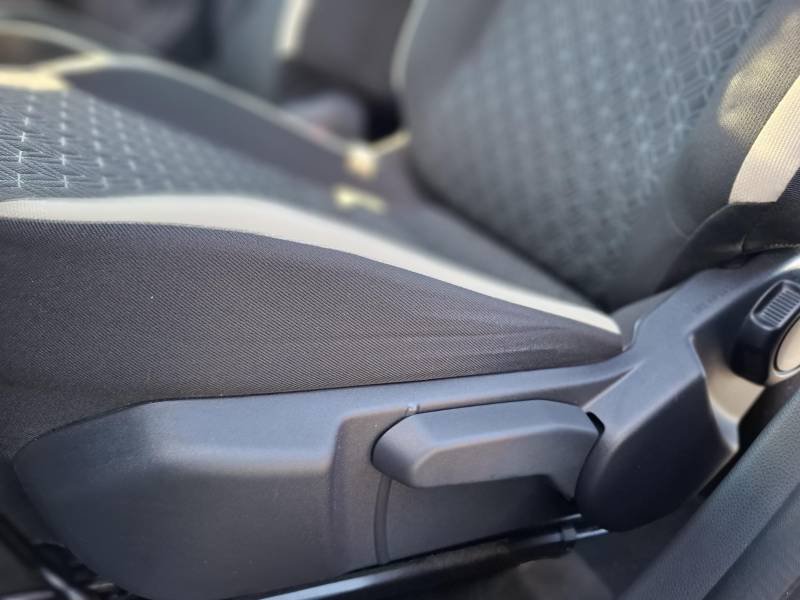 Toyota aygo x - Photo 26