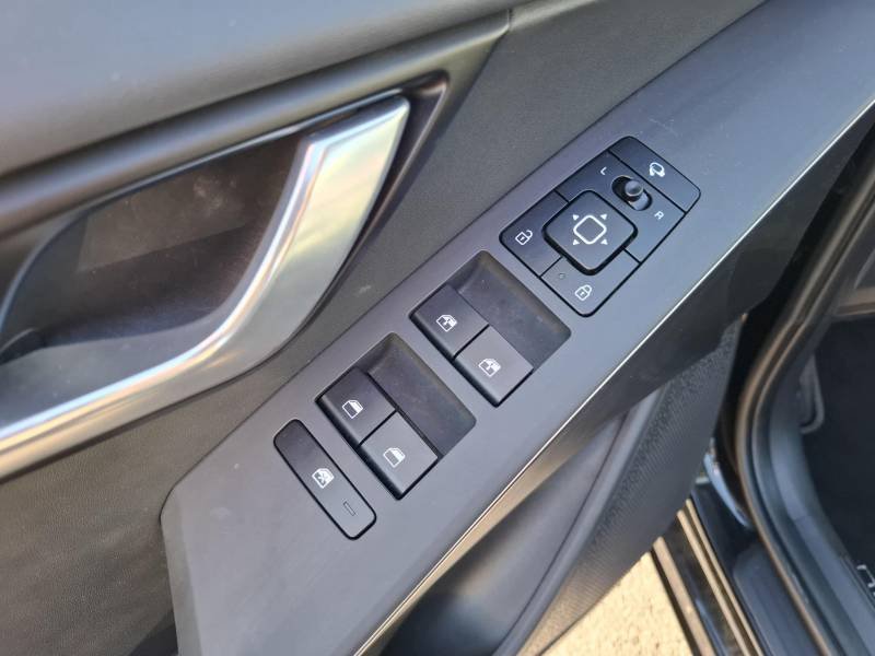 Kia Niro - Photo 27