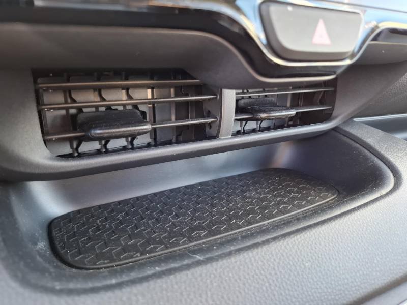 Toyota Yaris - Photo 29