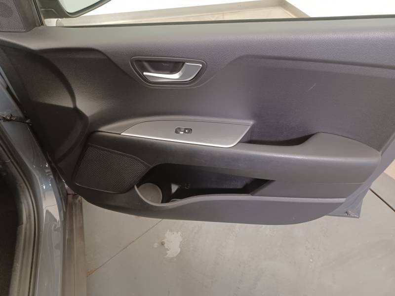 Kia Stonic - Photo 15