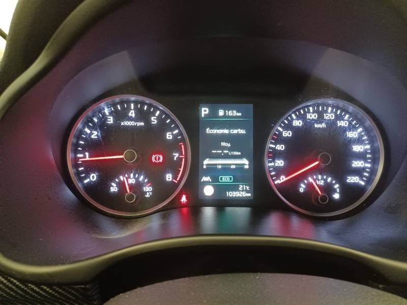 Kia Stonic - Photo 25