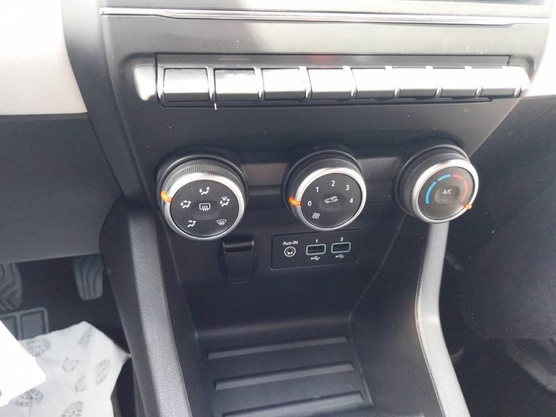 Renault Clio - Photo 36