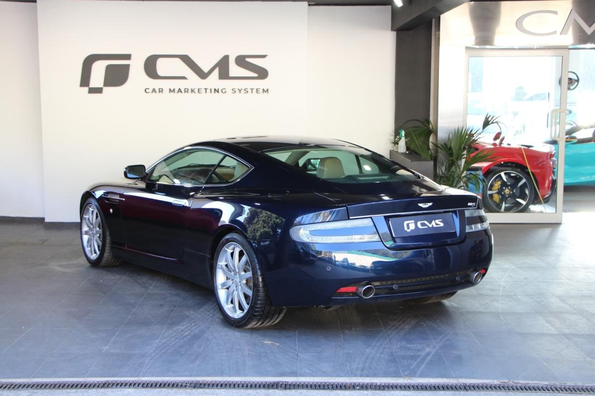 Aston Martin DB9 - Photo 4