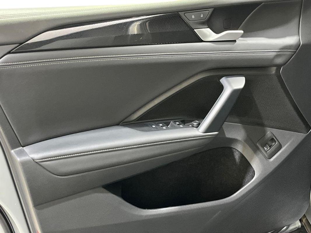 Volkswagen Tiguan - Photo 15