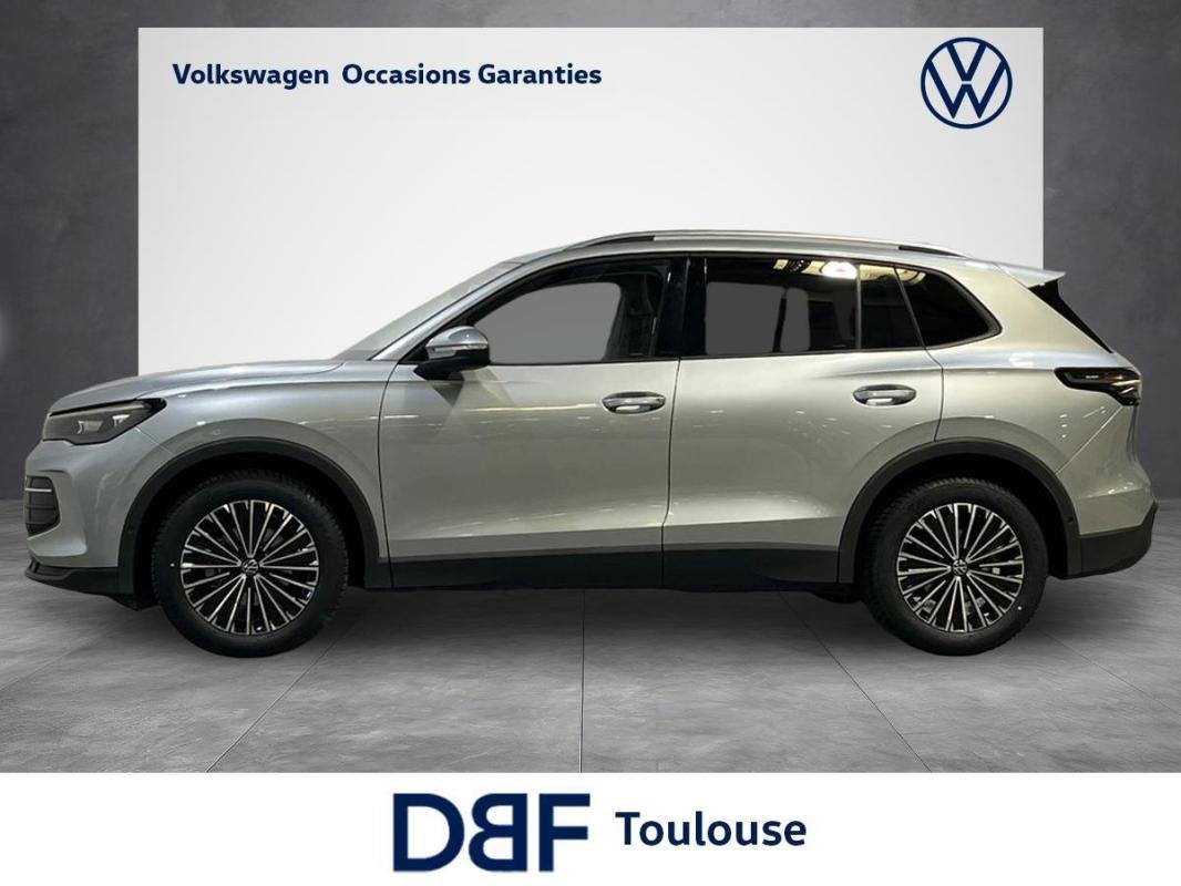 Volkswagen Tiguan - Photo 2
