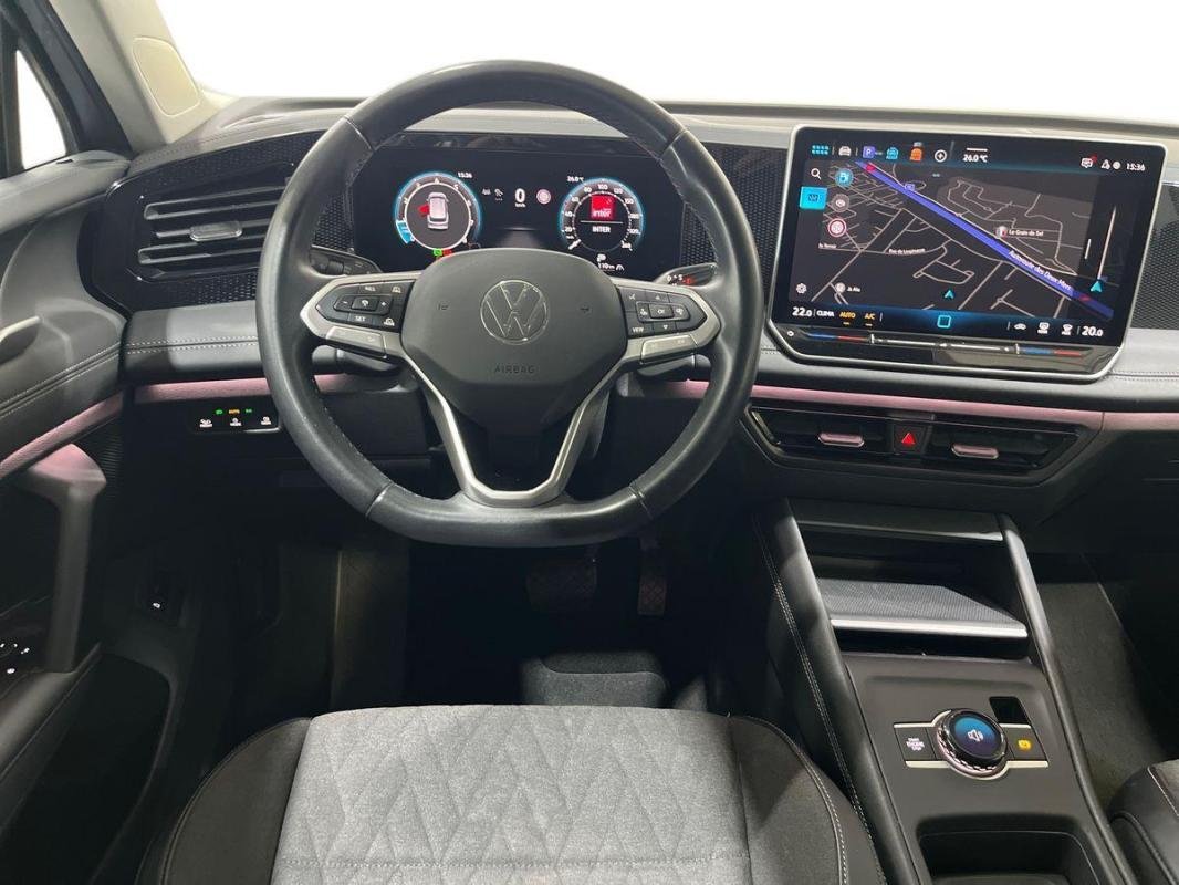 Volkswagen Tiguan - Photo 24