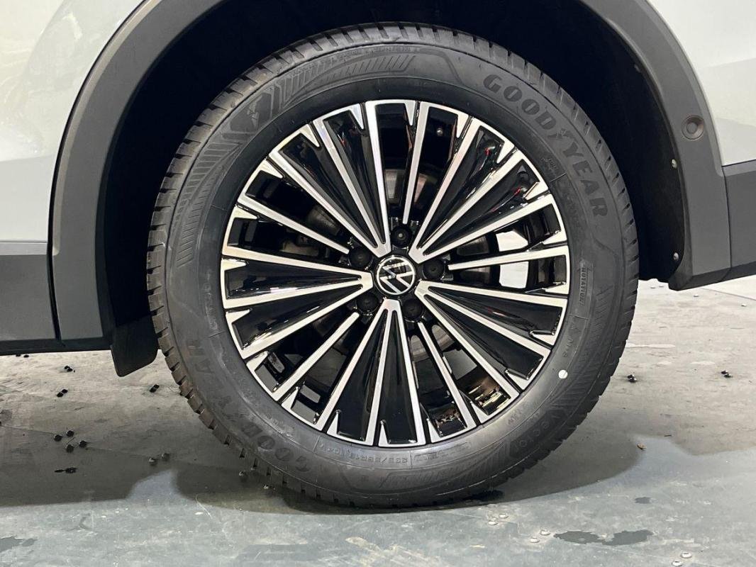 Volkswagen Tiguan - Photo 29