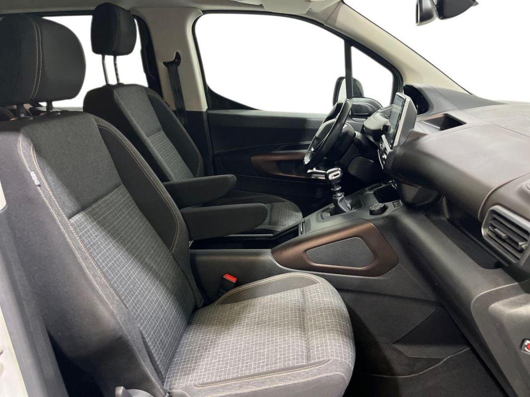 Peugeot Rifter - Photo 13