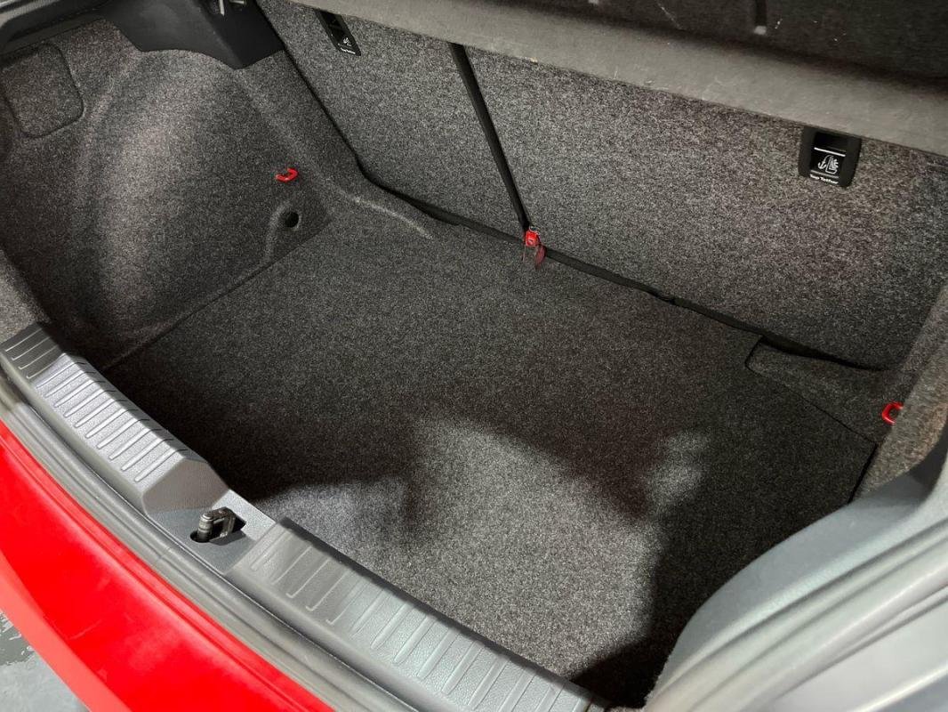 Seat Ibiza - Photo 32