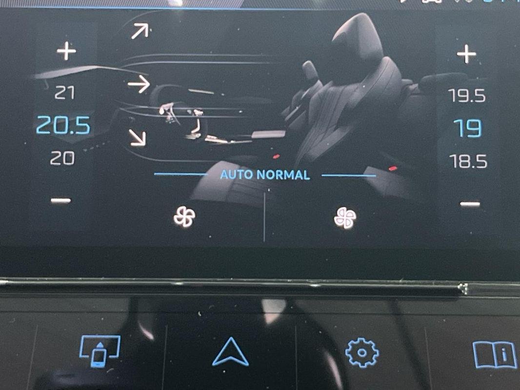 Peugeot 308 - Photo 19