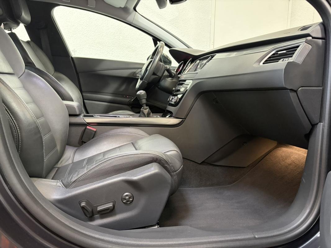 Peugeot 508 - Photo 28