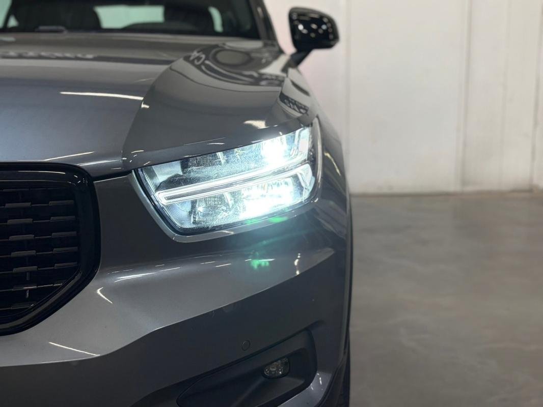 Volvo XC40 - Photo 13