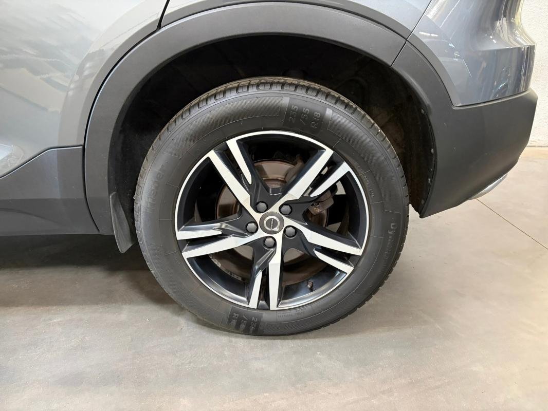 Volvo XC40 - Photo 16