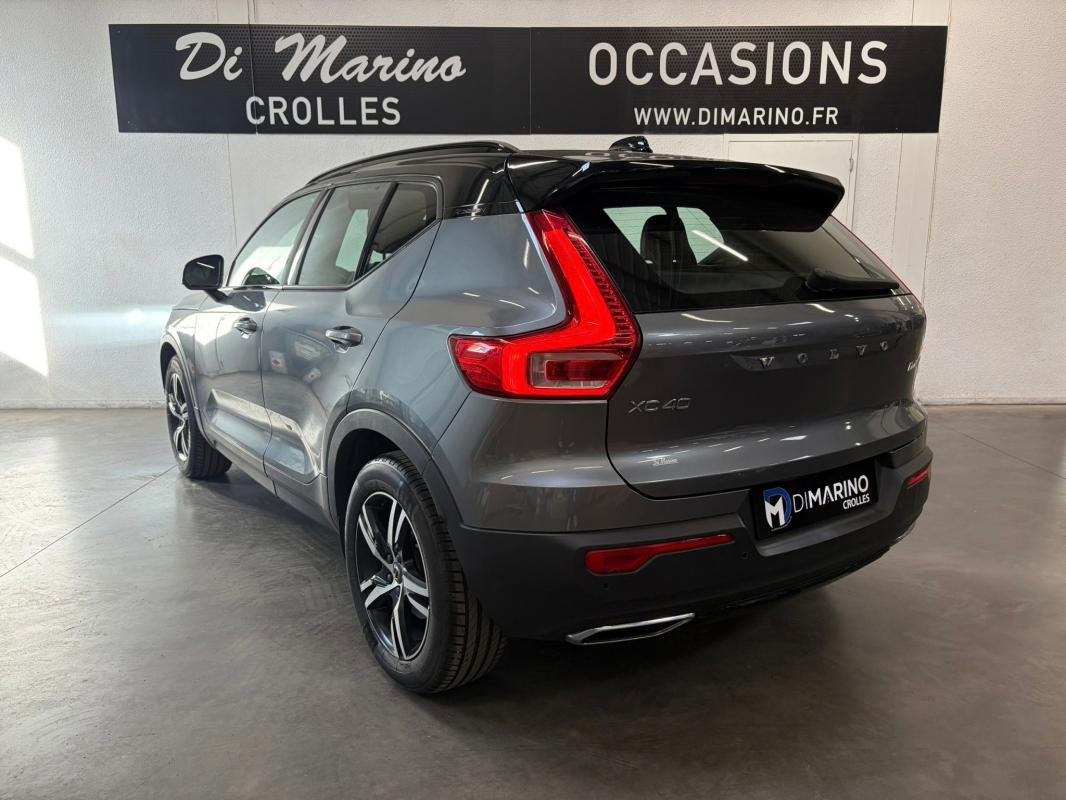Volvo XC40 - Photo 18