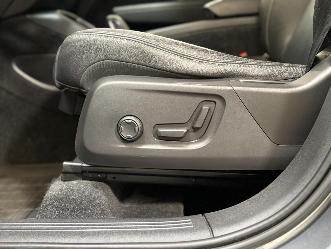 Volvo XC40 - Photo 28