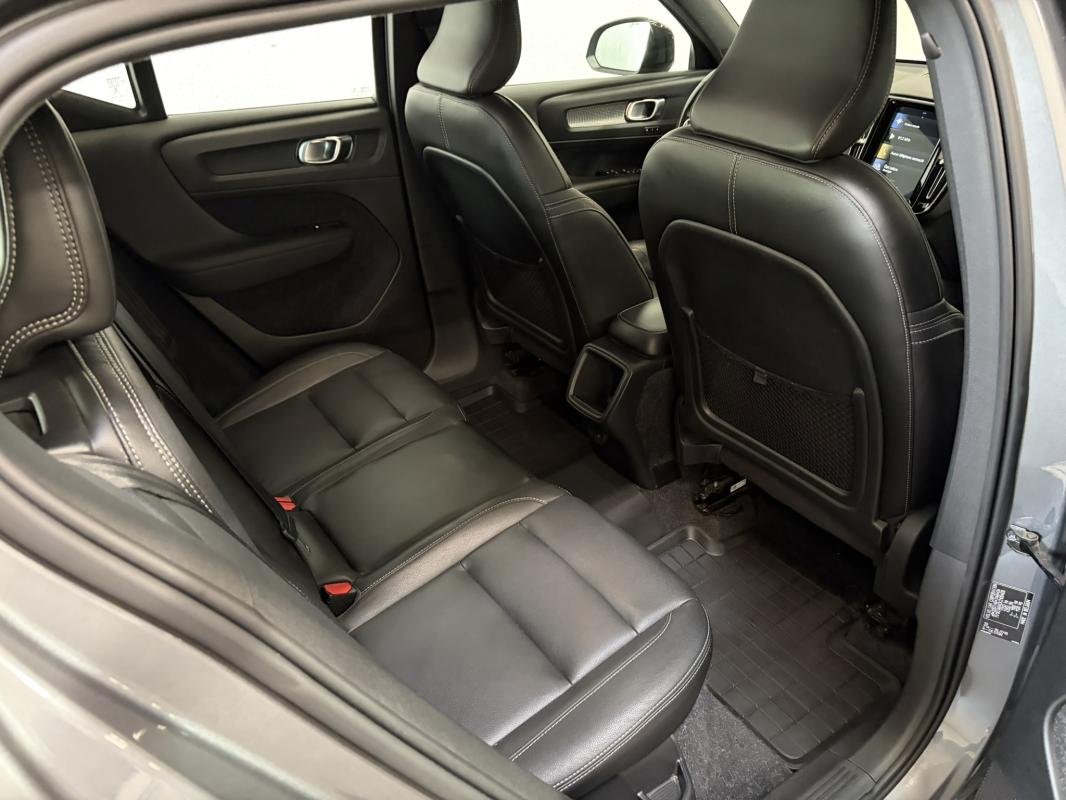 Volvo XC40 - Photo 38
