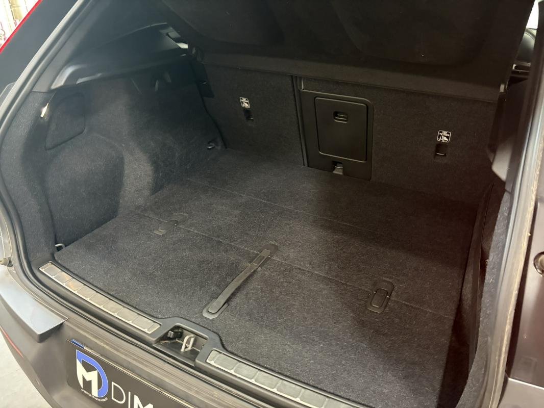 Volvo XC40 - Photo 42