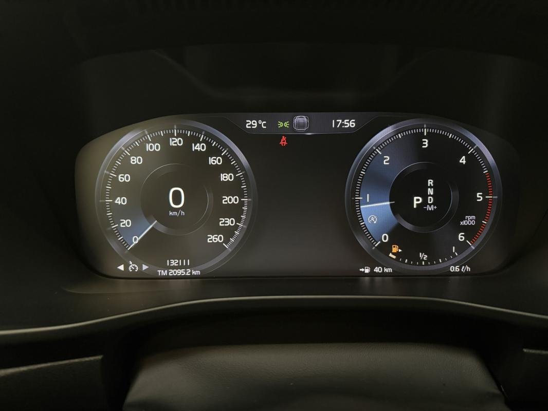 Volvo XC40 - Photo 58