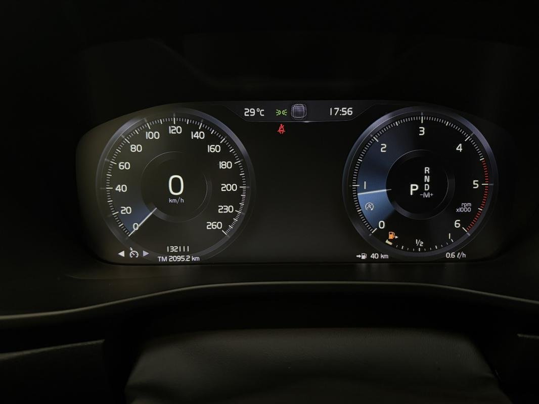Volvo XC40 - Photo 59