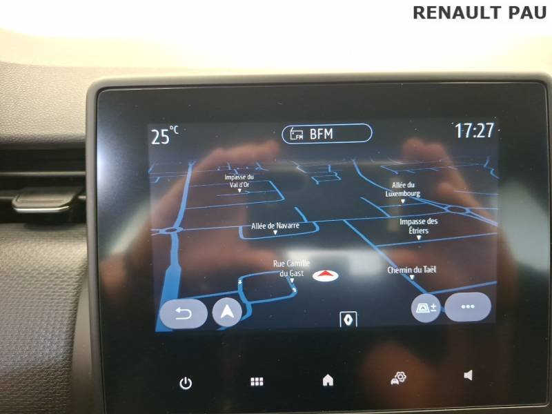 Renault Clio - Photo 18