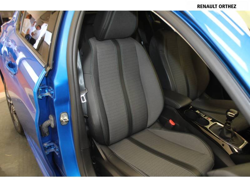 Peugeot 208 - Photo 12