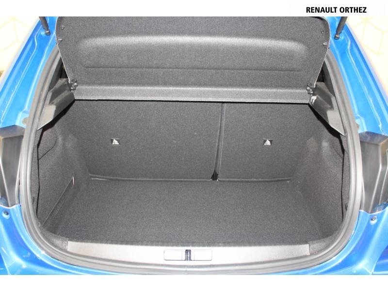Peugeot 208 - Photo 15