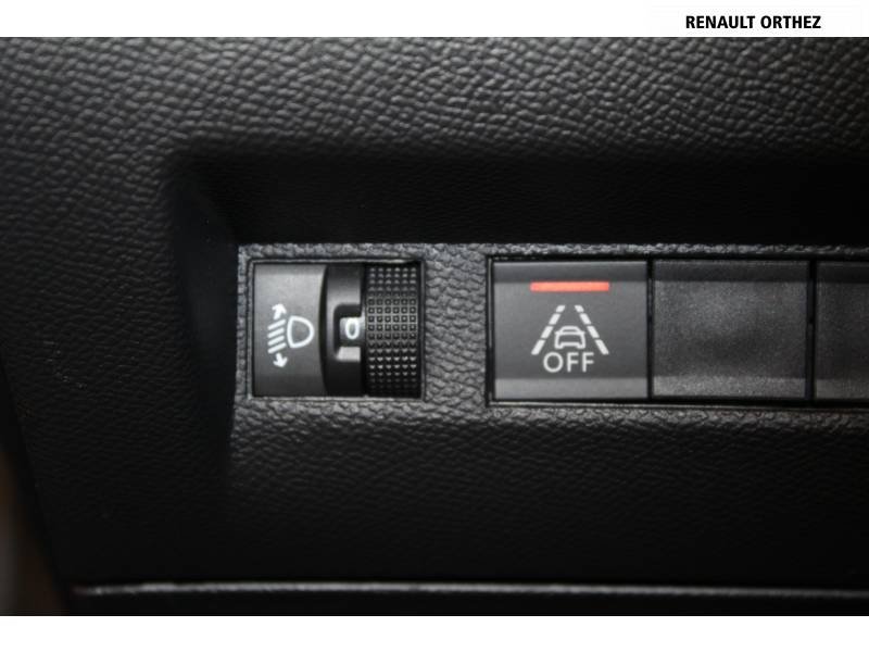 Peugeot 208 - Photo 22