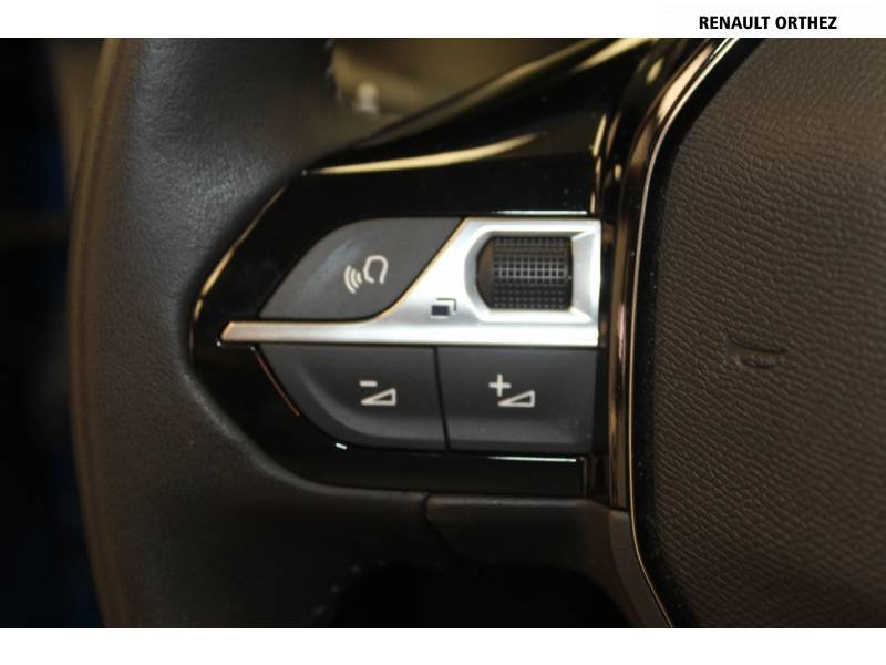 Peugeot 208 - Photo 24