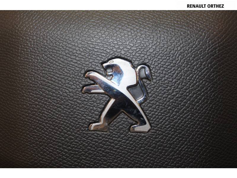 Peugeot 208 - Photo 25