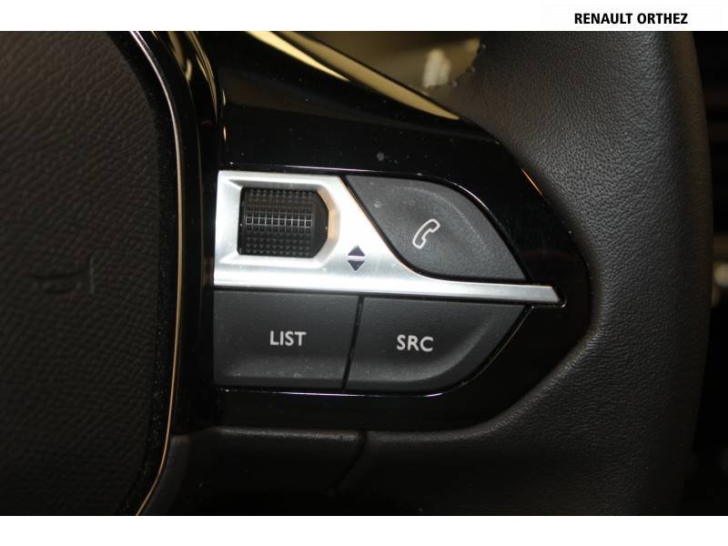Peugeot 208 - Photo 26