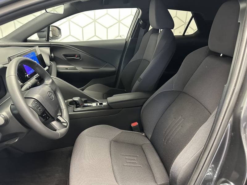 Toyota C-HR - Photo 14
