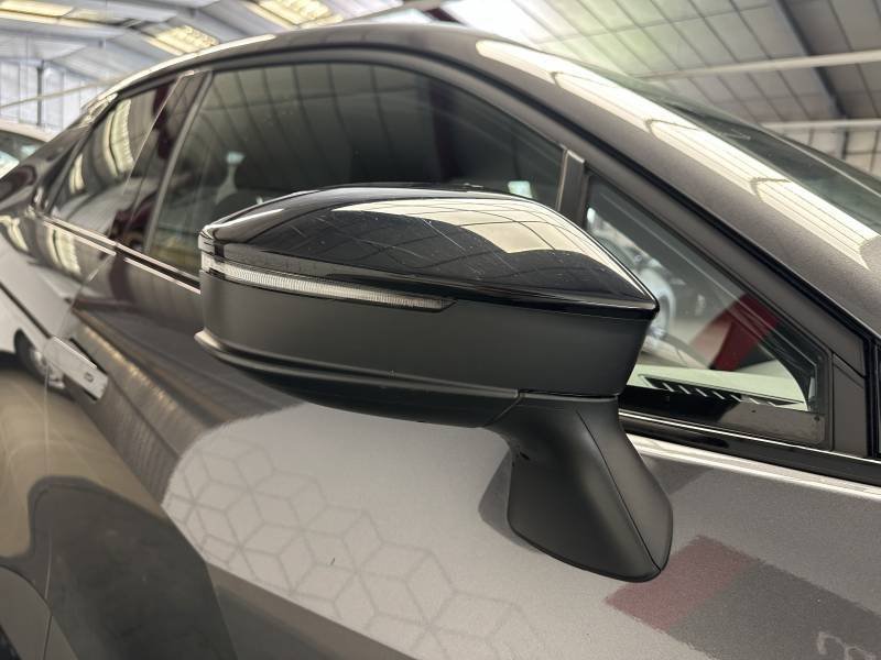 Toyota C-HR - Photo 39