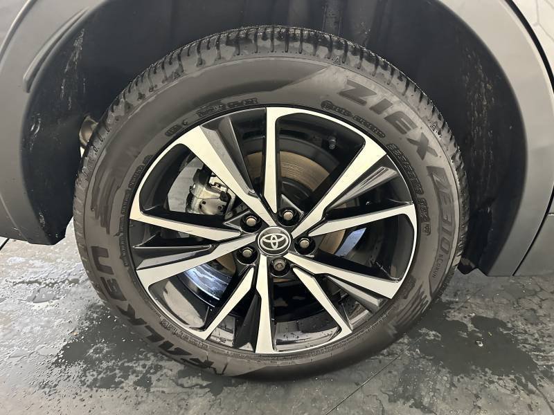 Toyota C-HR - Photo 9