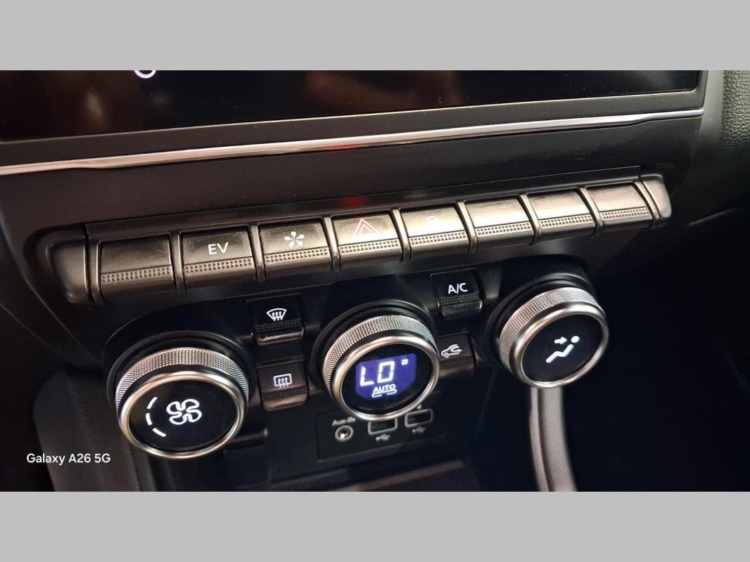 Renault Captur - Photo 11