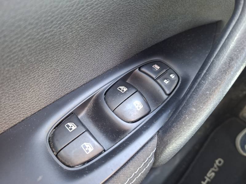 Nissan Qashqai - Photo 23