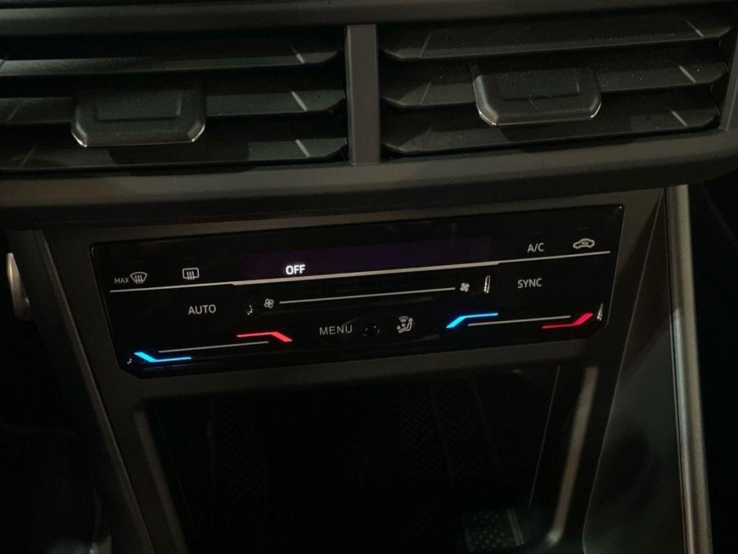 Volkswagen Polo - Photo 19