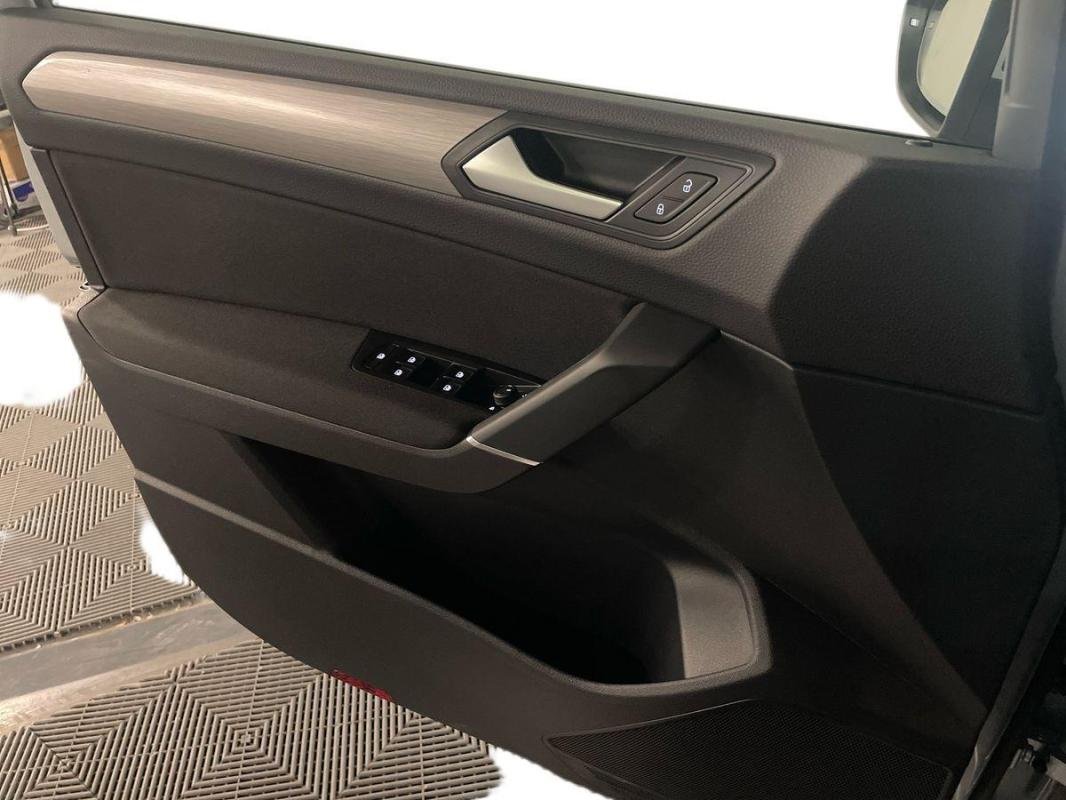 Volkswagen Touran - Photo 15