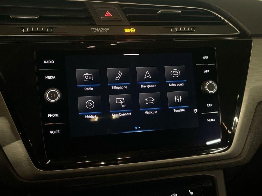 Volkswagen Touran - Photo 16