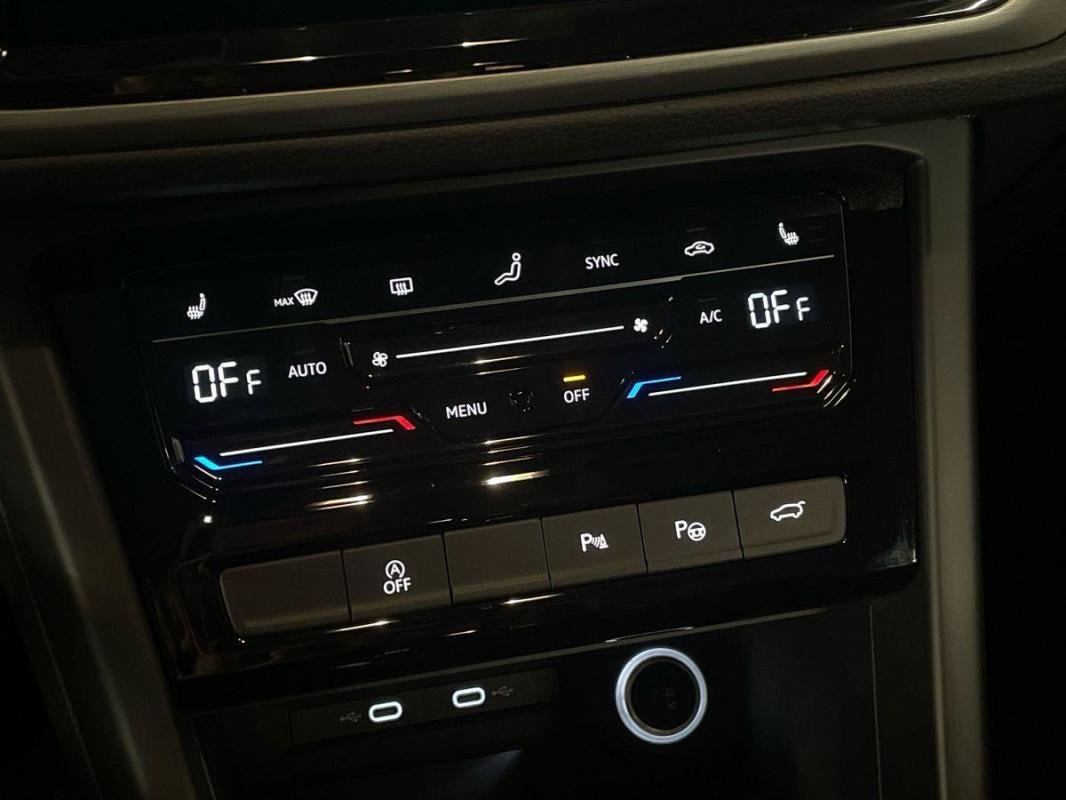 Volkswagen Touran - Photo 19