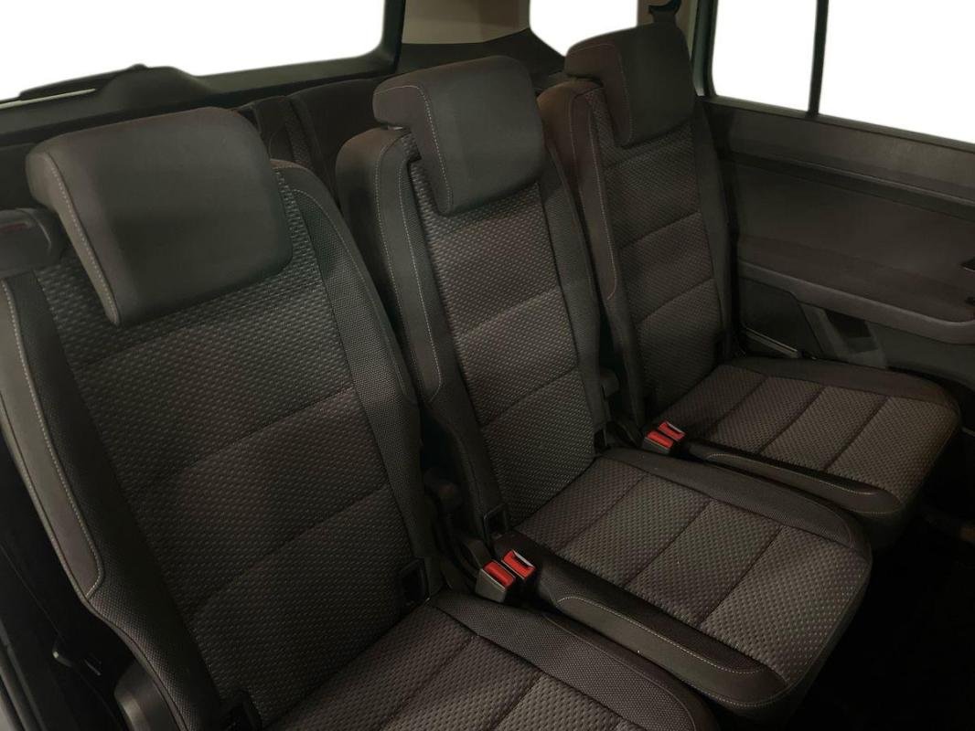 Volkswagen Touran - Photo 23