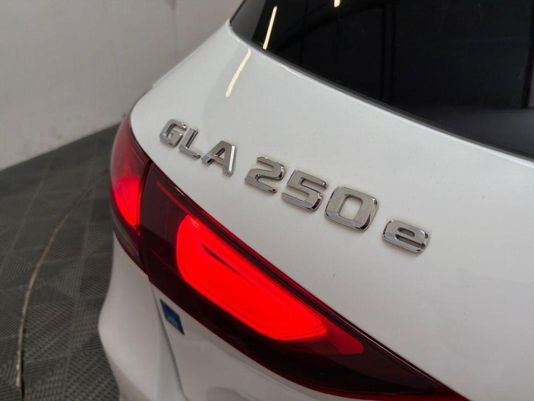 Mercedes Gla - Photo 27