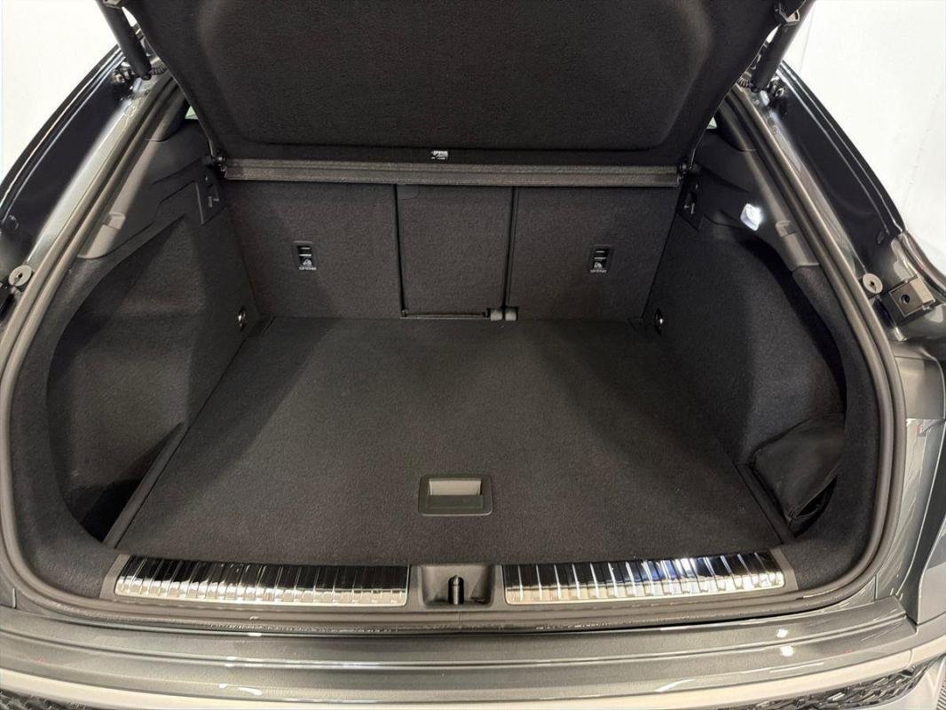 Audi Q3 - Photo 31
