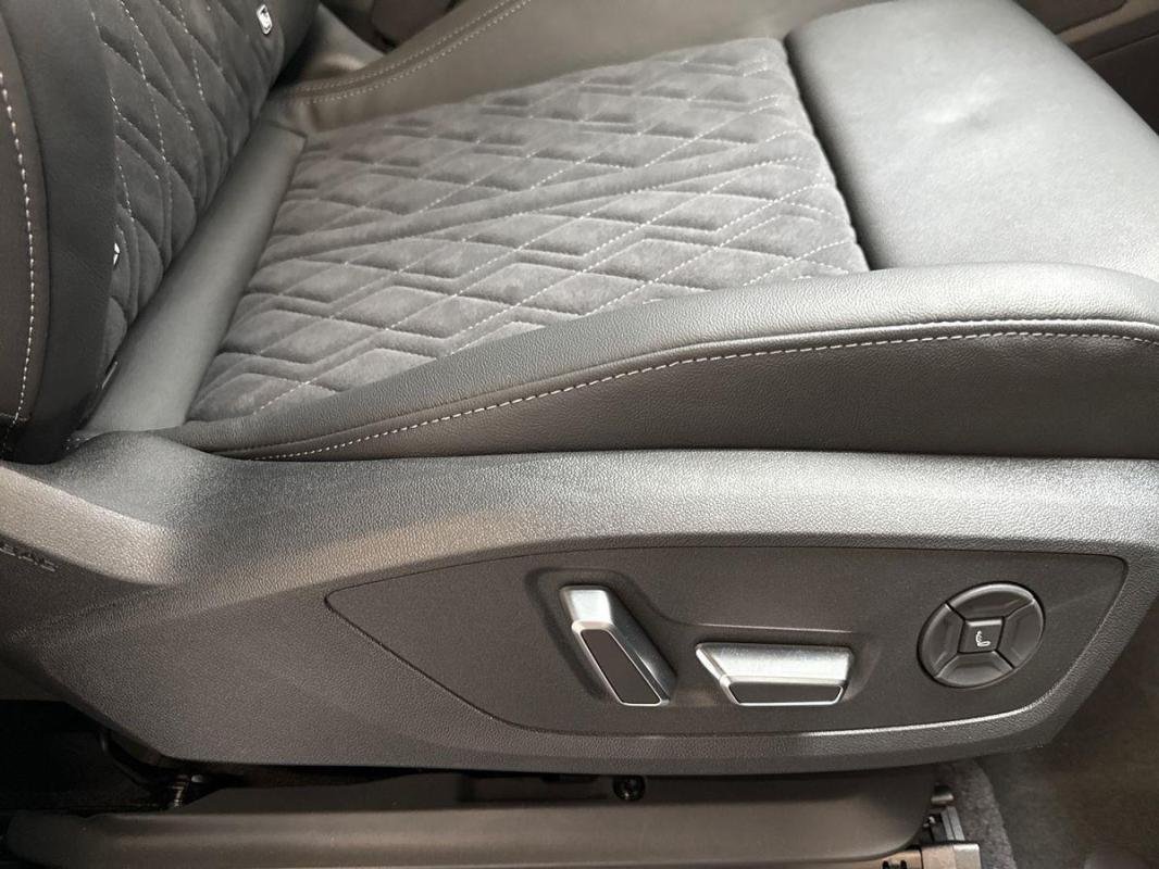 Audi q6 e-tron - Photo 14